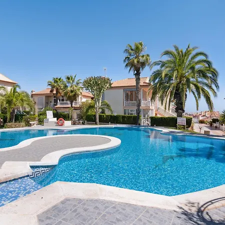 Fuentes Mit Innenhof, Altos Casa de Férias Torrevieja