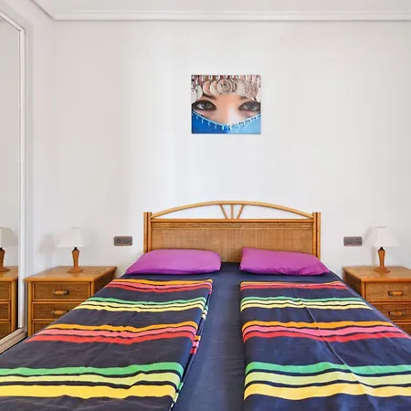 Hébergement de vacances Fuentes Mit Innenhof, Altos *